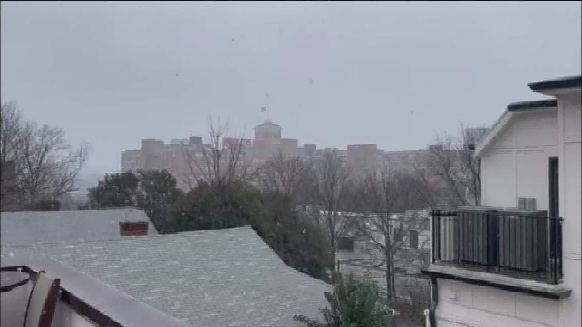 The snow has started to fall in the city of Atlanta and across the metro.