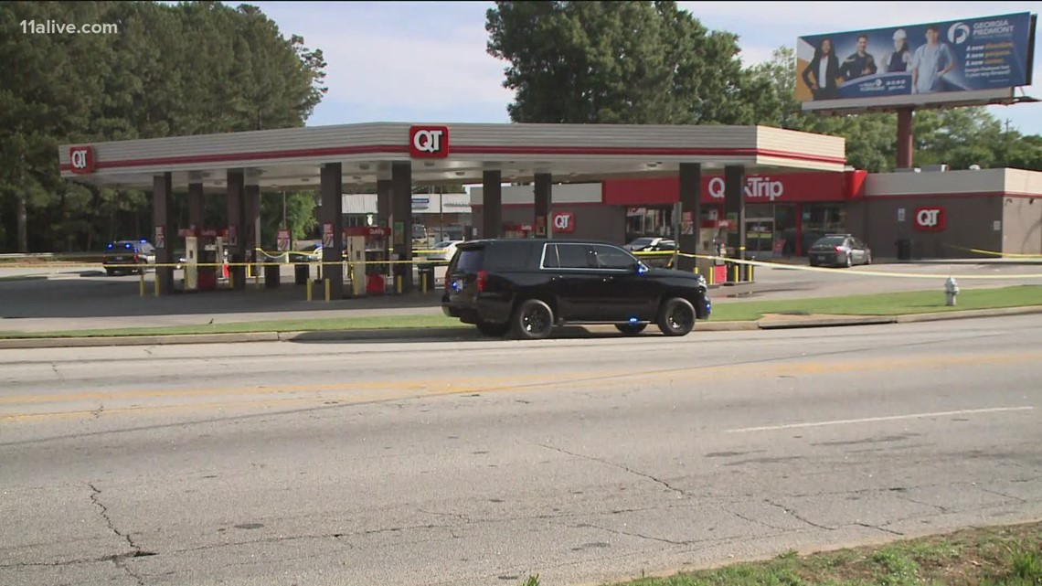QuikTrip shooting involving office leaves suspect critical