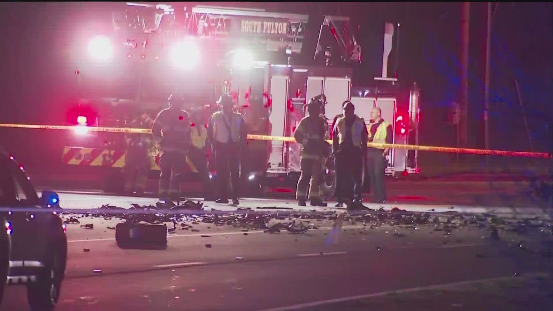 3 dead after crash involving slingshot vehicle in South Fulton, police ...