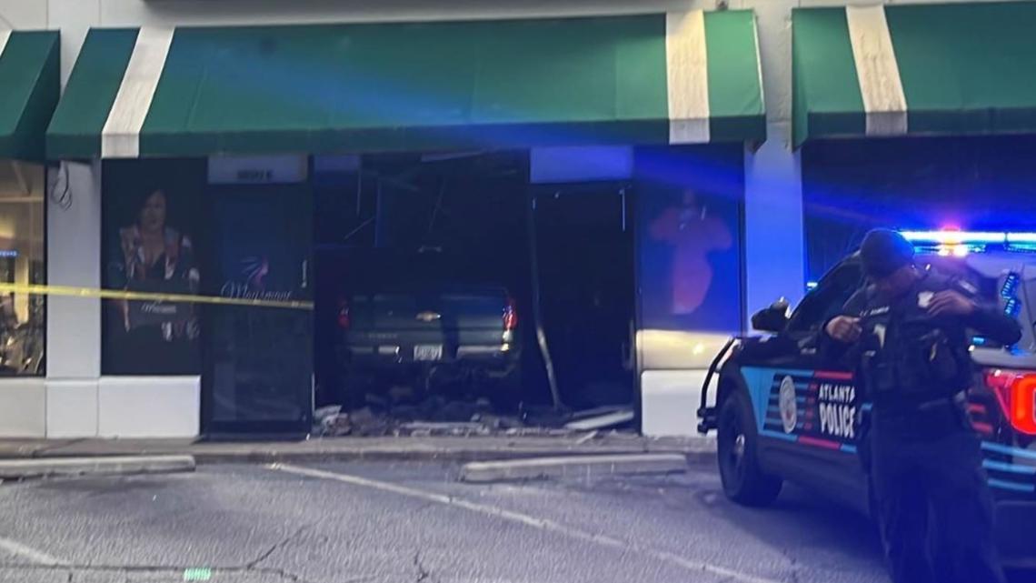 Car smashes through Mayzmane hair store in Atlanta | 11alive.com