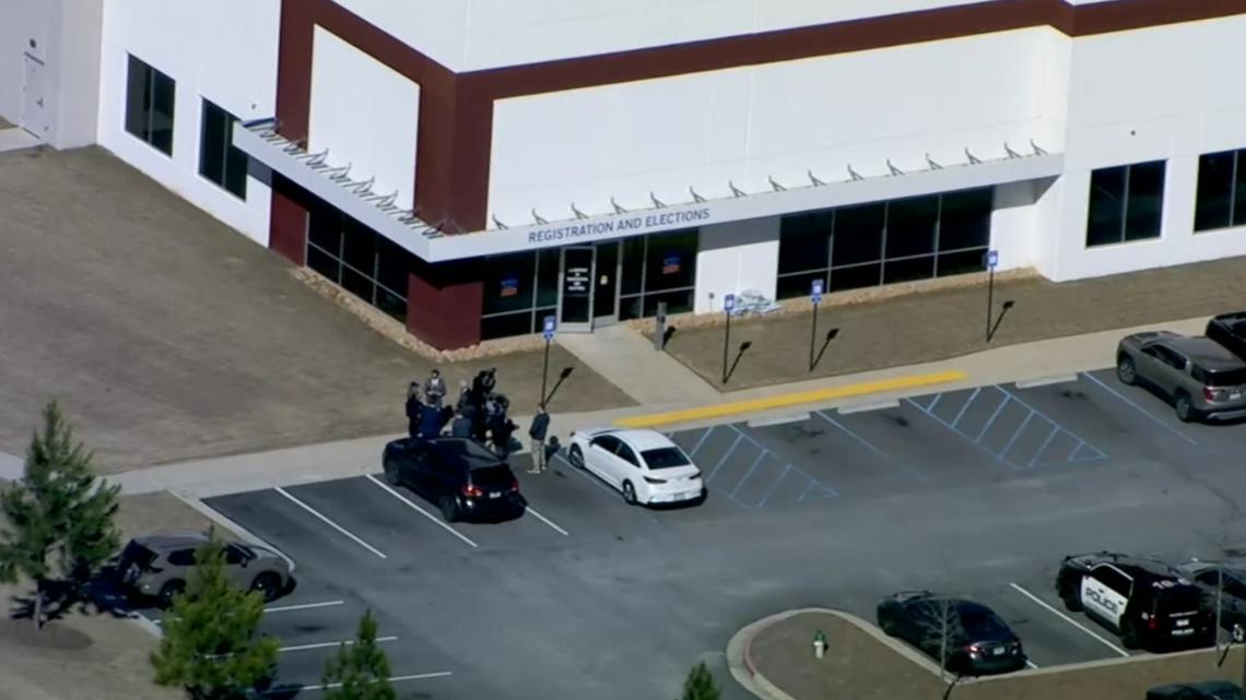 What Georgia Senate candidates are saying about unsealed FBI affidavit in Fulton County election hub raid