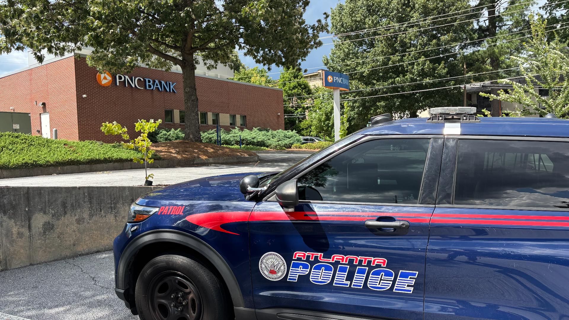Atlanta police investigating robbery at PNC bank | 11alive.com