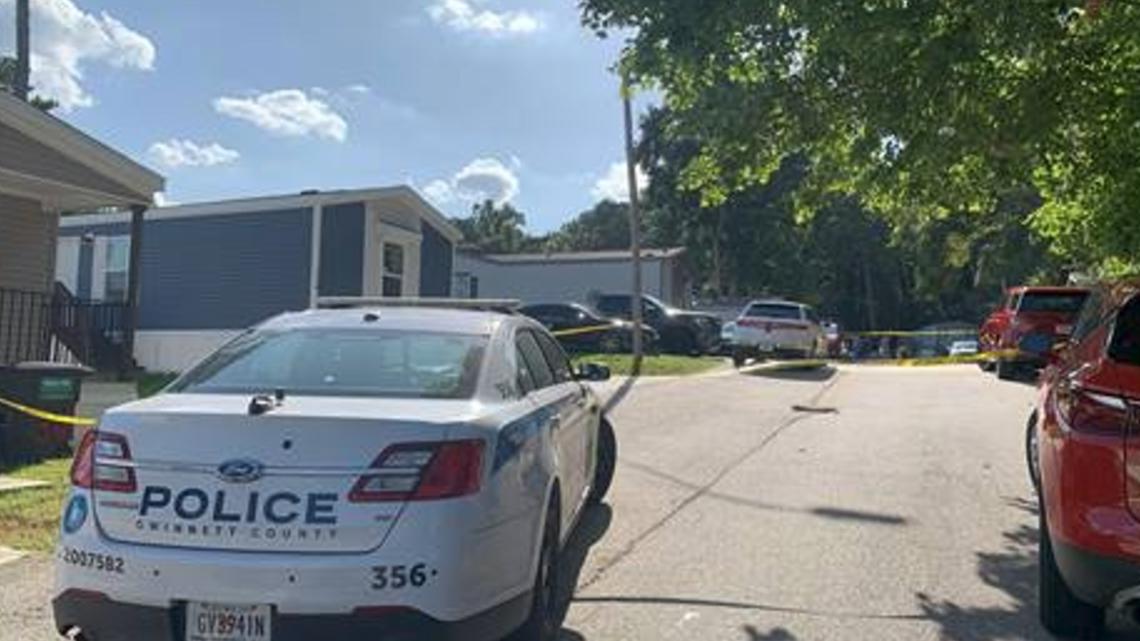 Gwinnett County Police Investigate Two Found Dead At Home 11alive