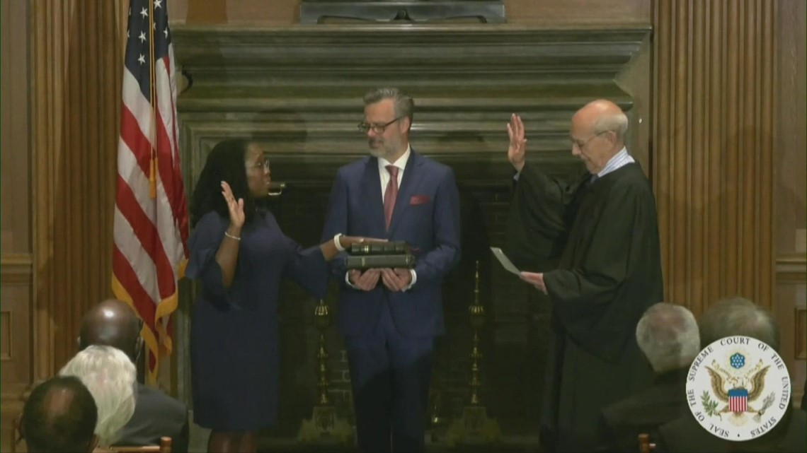 Ketanji Brown Jackson sworn in as Supreme Court's first Black woman | Full video