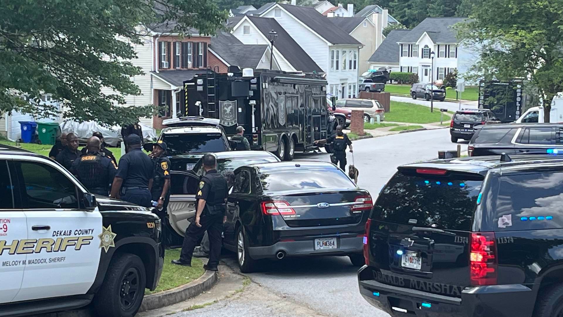 Teen murder suspect arrested in DeKalb SWAT standoff | 11alive.com