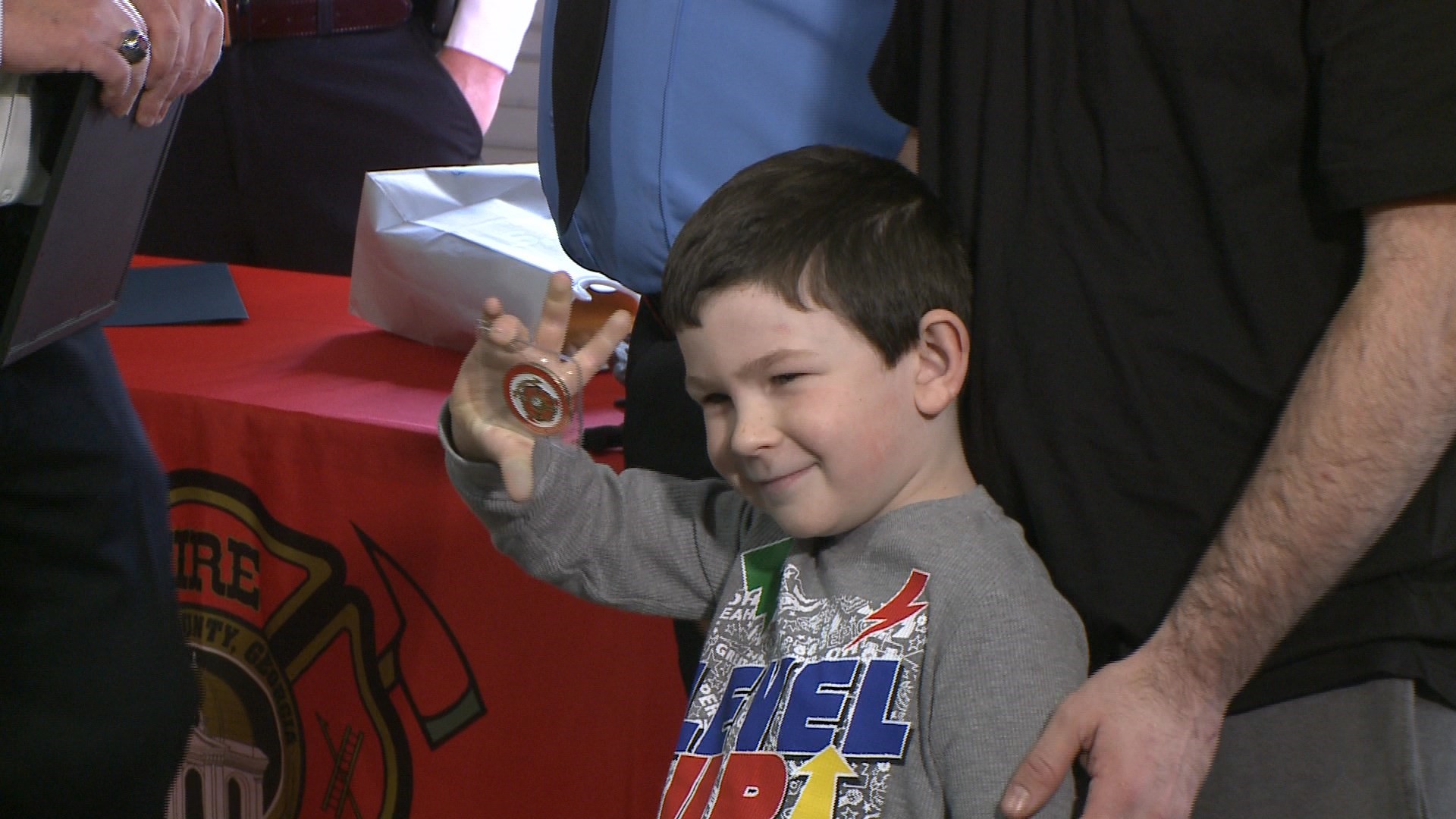 5-year-old boy who saved family from fire honored by officials ...