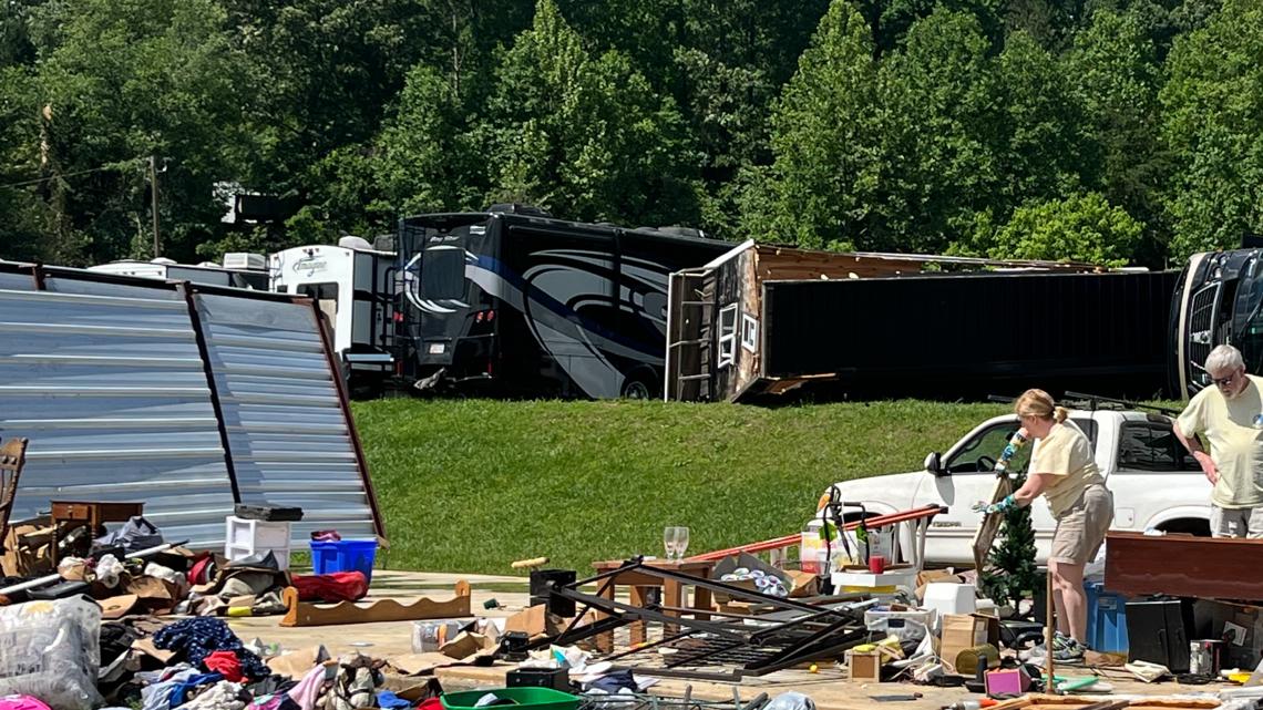 Ellijay, Gilmer County tornado damage video | 11alive.com