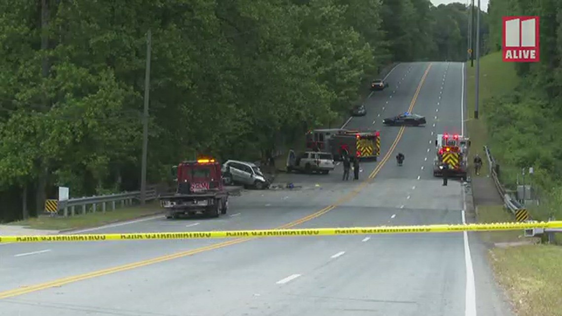 Deadly crash in northwest Atlanta