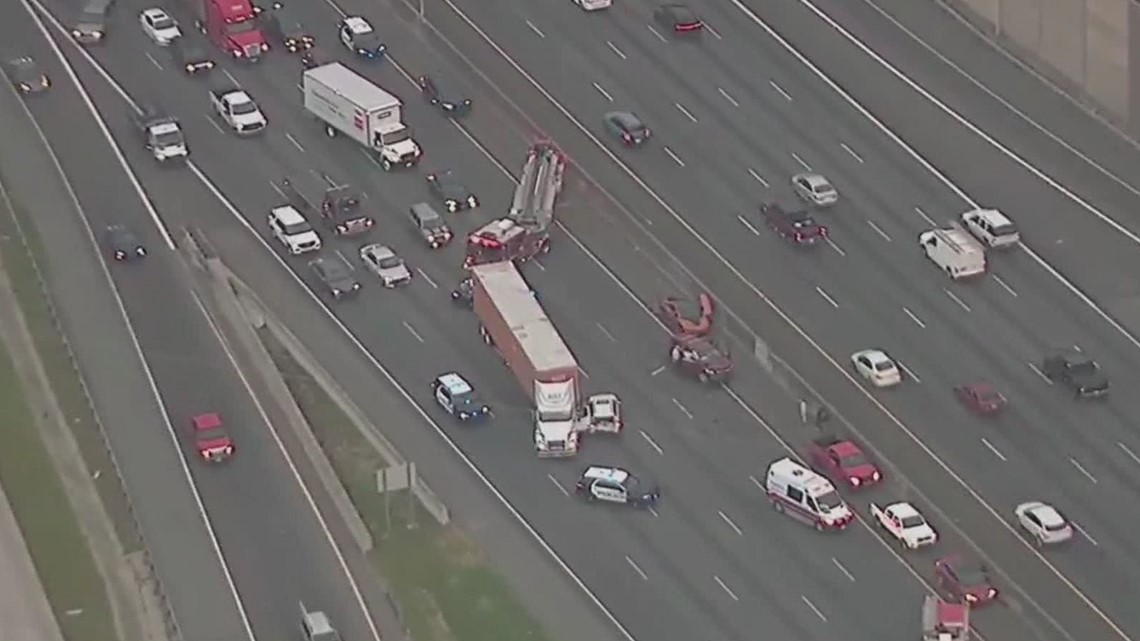 I 75 South traffic Marietta all lanes closed major wreck - Vimarsana News