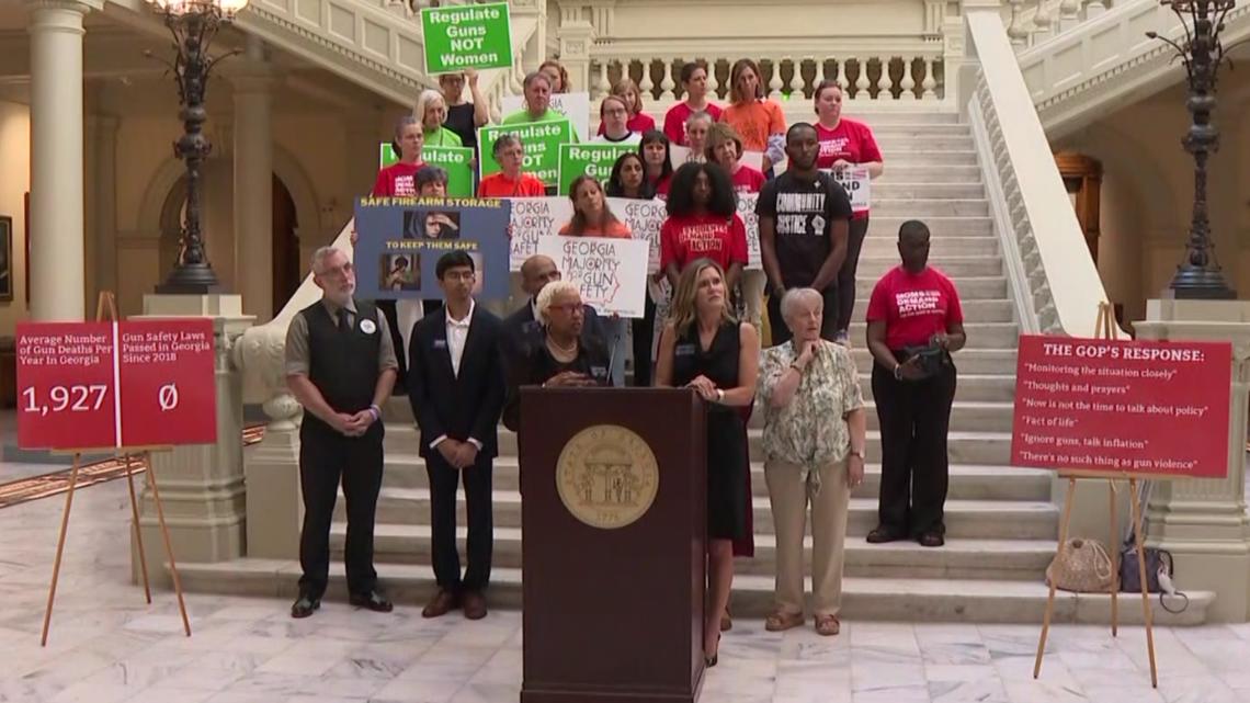 Students at Georgia State Capitol rally | Apalachee High shooting 