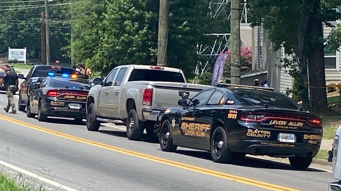 shooting suspect dies by suicide, sheriff says