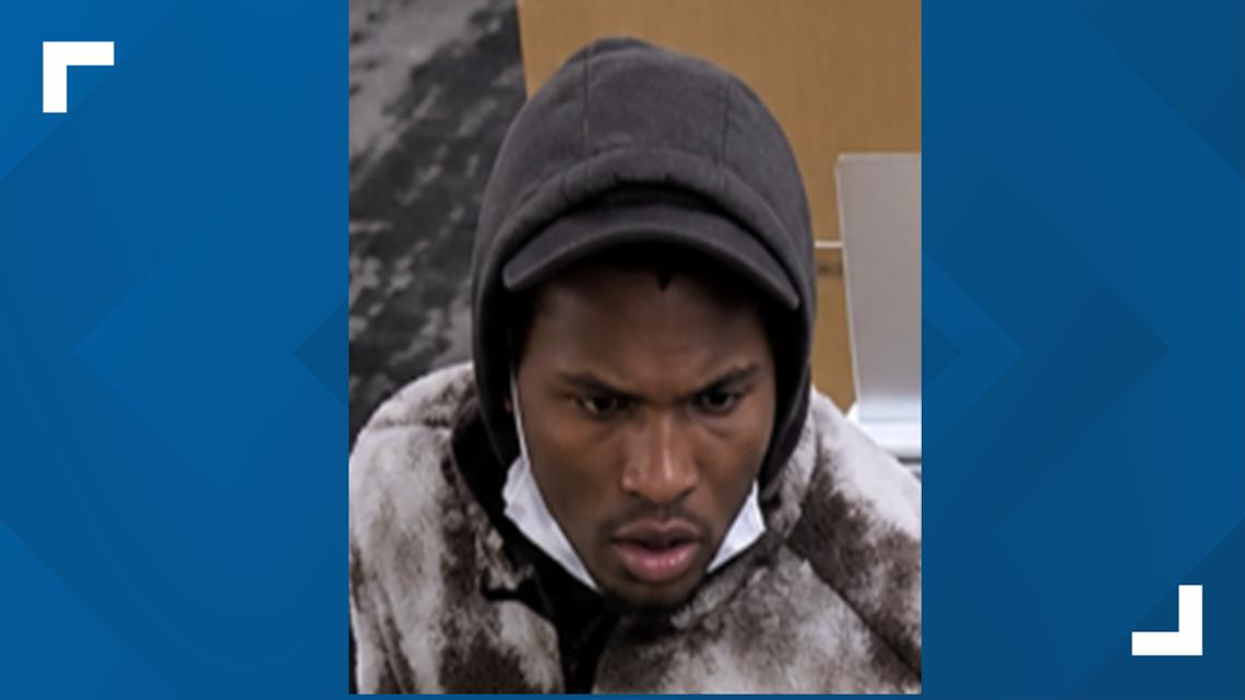 Atlanta Police need help finding burglary suspect accused of taking laptops