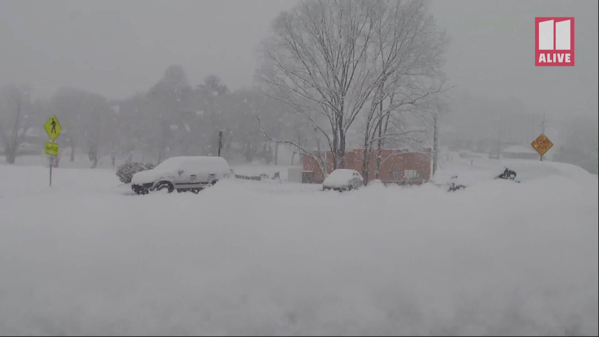 11Alive's Stephen Boissy and Nick Sturdivant rode through Blairsville in Union County as north Georgia got a heavy dose of snow on Saturday.