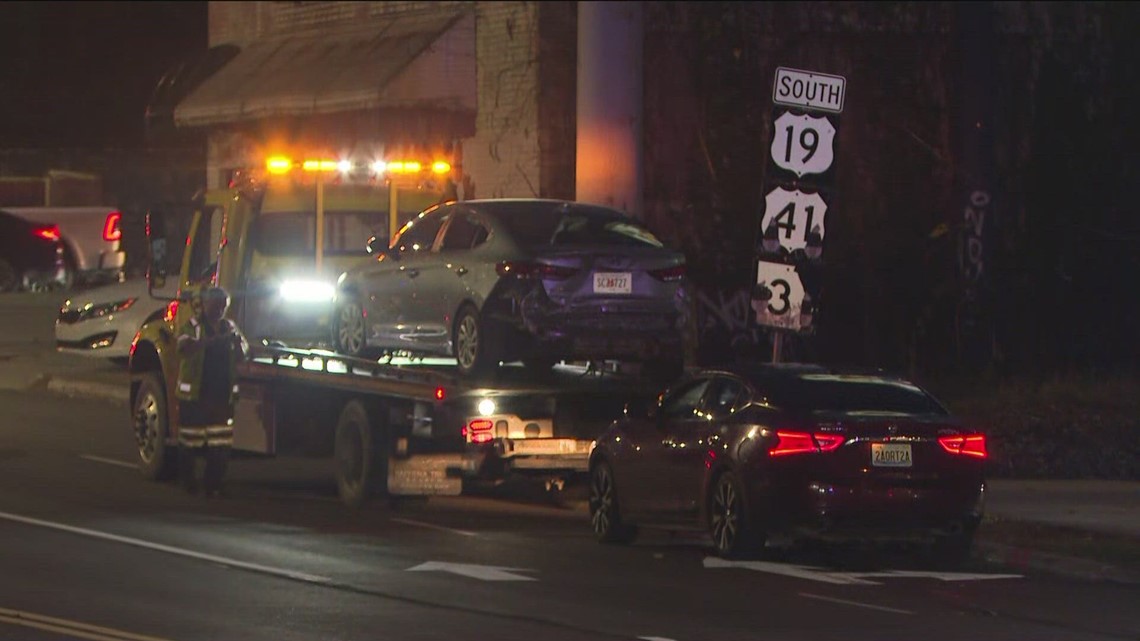 Teen seriously injured in triple car crash on Metropolitan Parkway