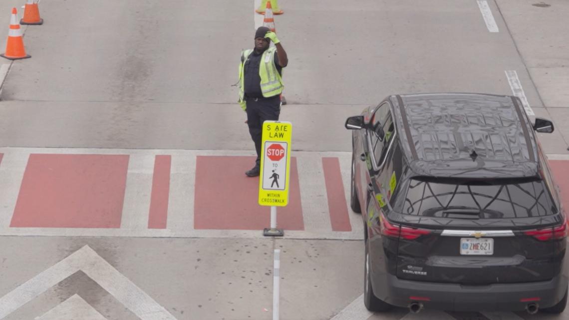 ‘Never again': Despite drop in thefts, Atlanta traveler swears off airport parking after car disappears