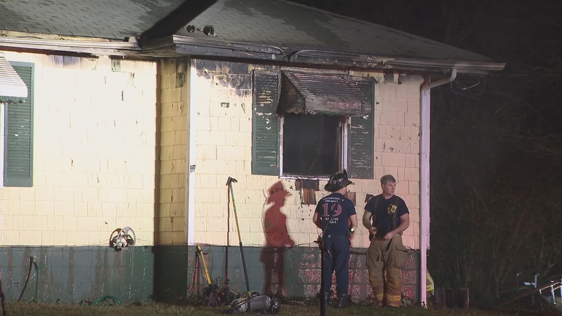 Hilltop Drive fire in DeKalb County - Vimarsana News