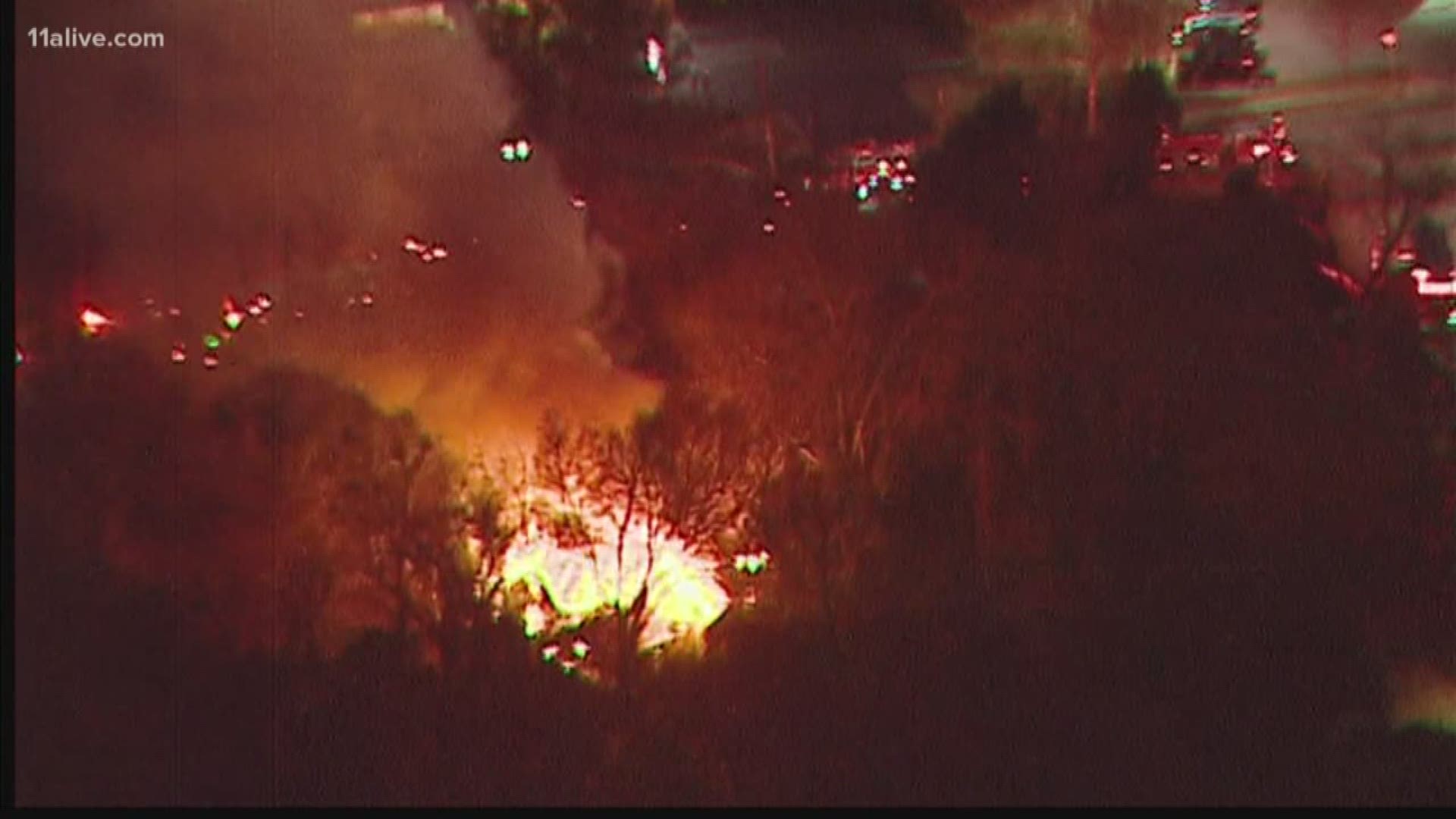 Fire on Flat Shoals Road