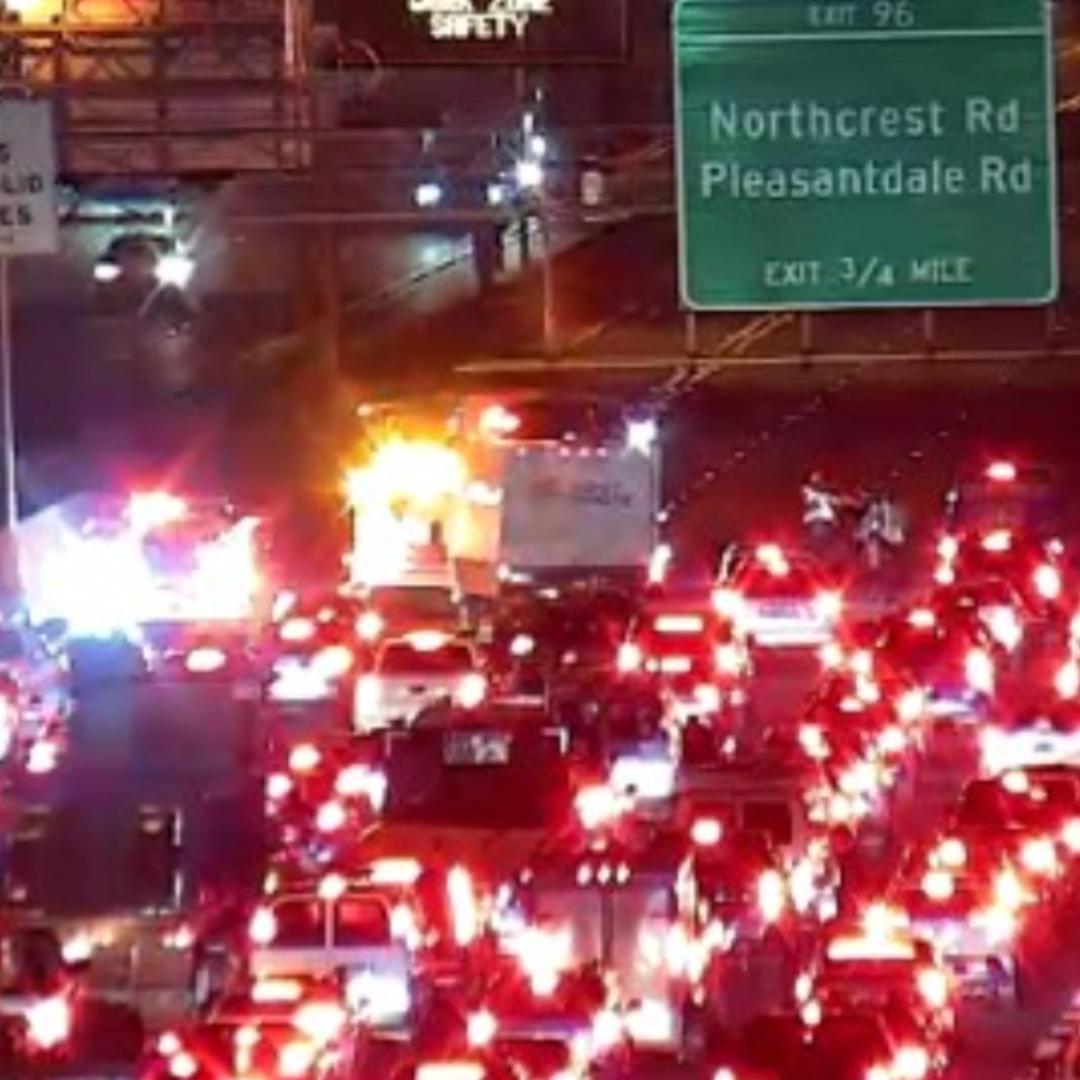 Traffic flowing again on I-85 after major crash shut down lanes for ...