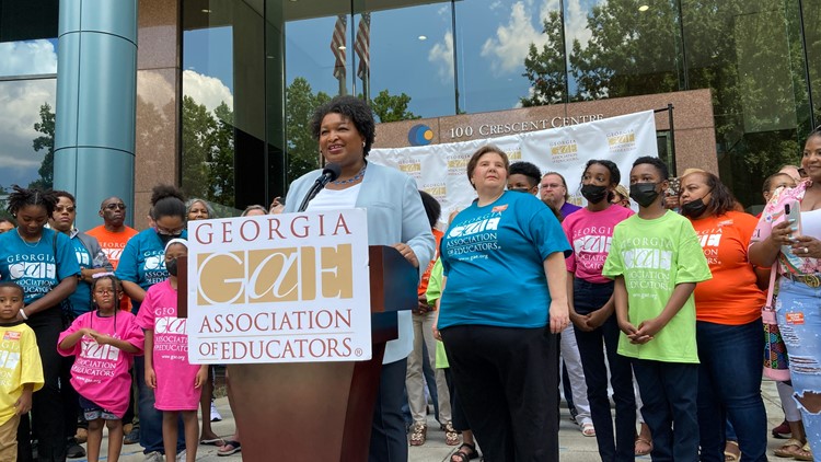 Stacey Abrams proposing more pay for Georgia teachers | Here's how