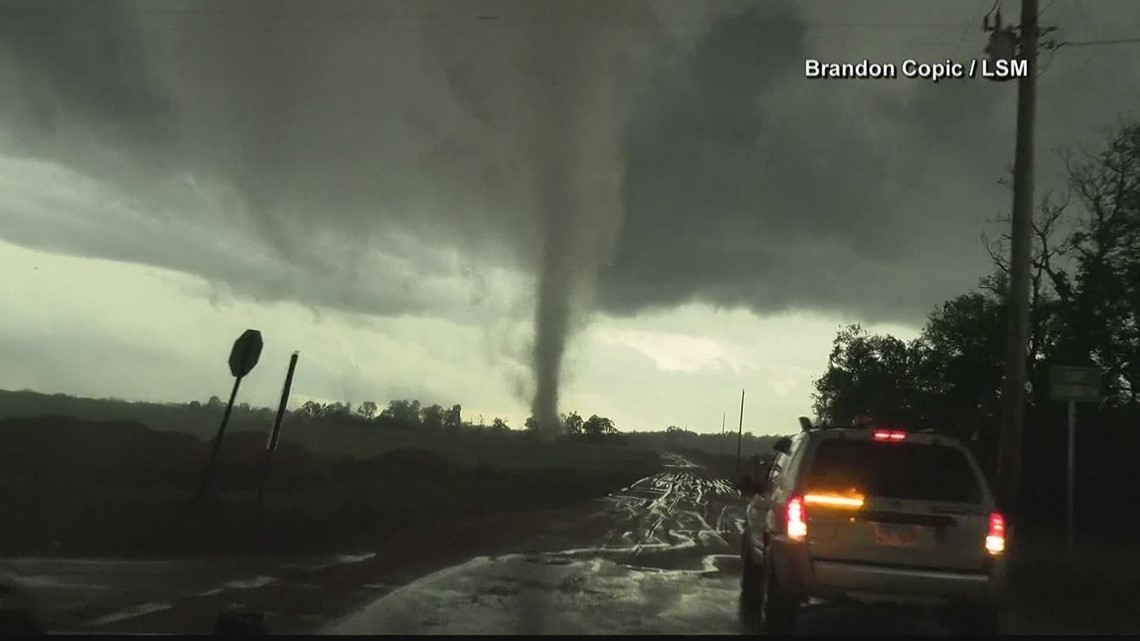 Tornado captured on video in south Georgia as storms move through ...