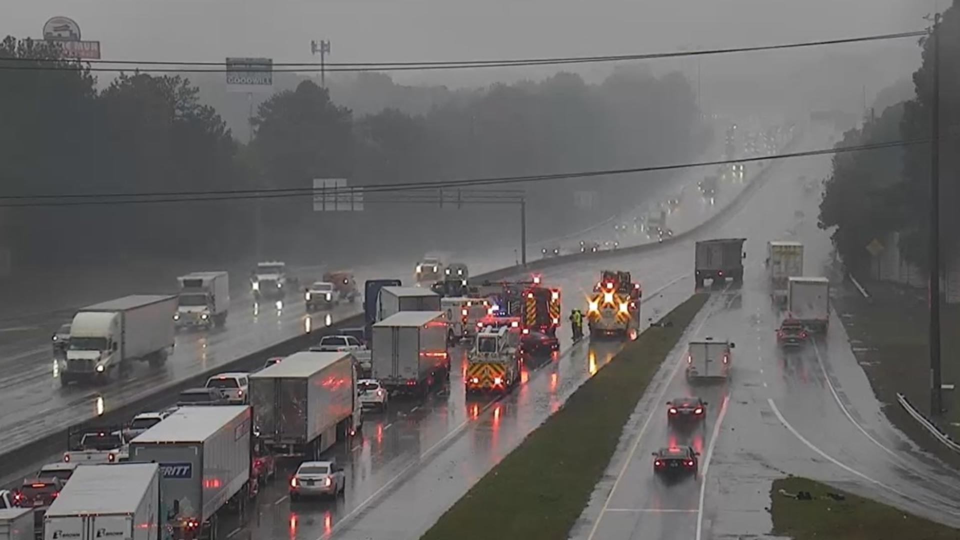 I 75 traffic North lanes closed in Clayton County | 11alive.com