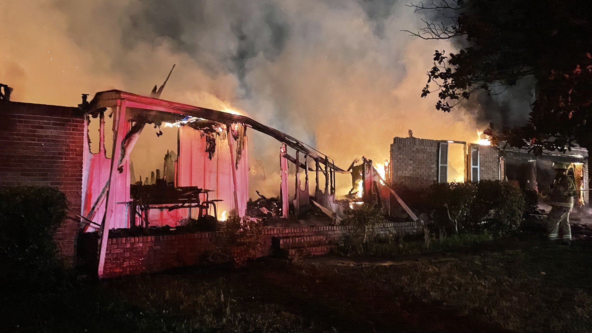 A Fayette County building is now a total loss after it was destroyed in an early Wednesday morning fire.