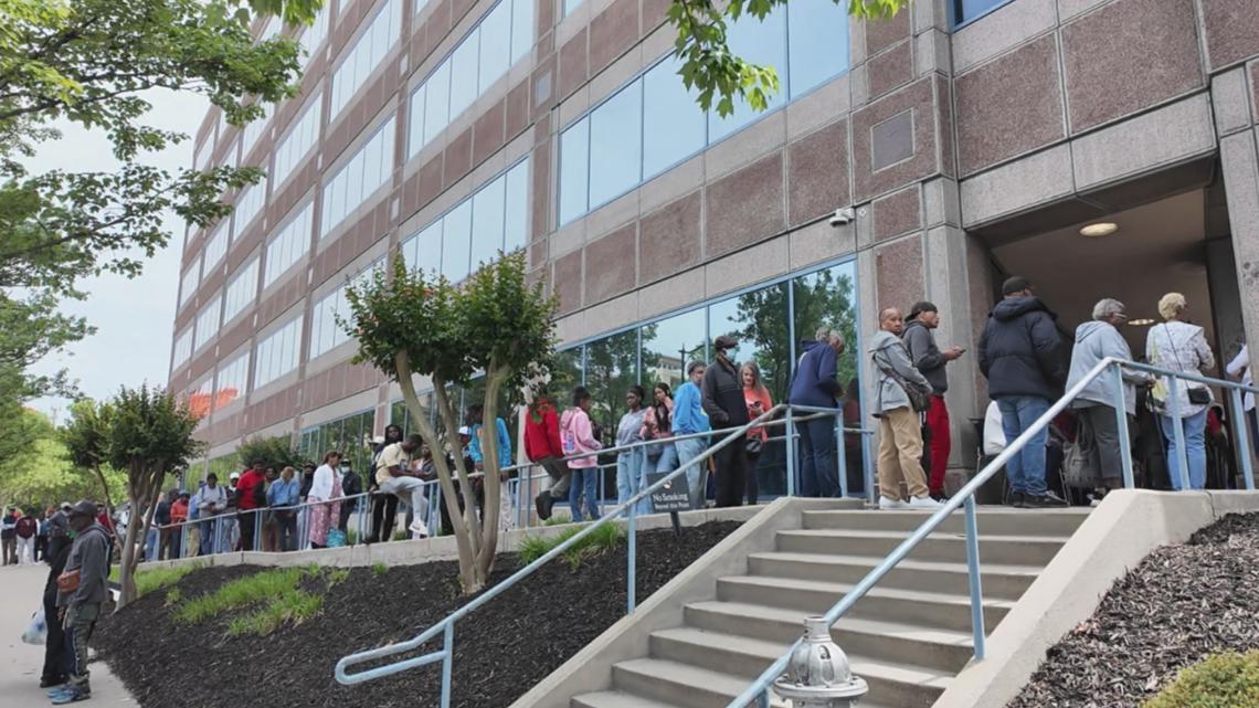 Several people in the long line expressed their frustration with a card distribution effort that MARTA had said it wo...