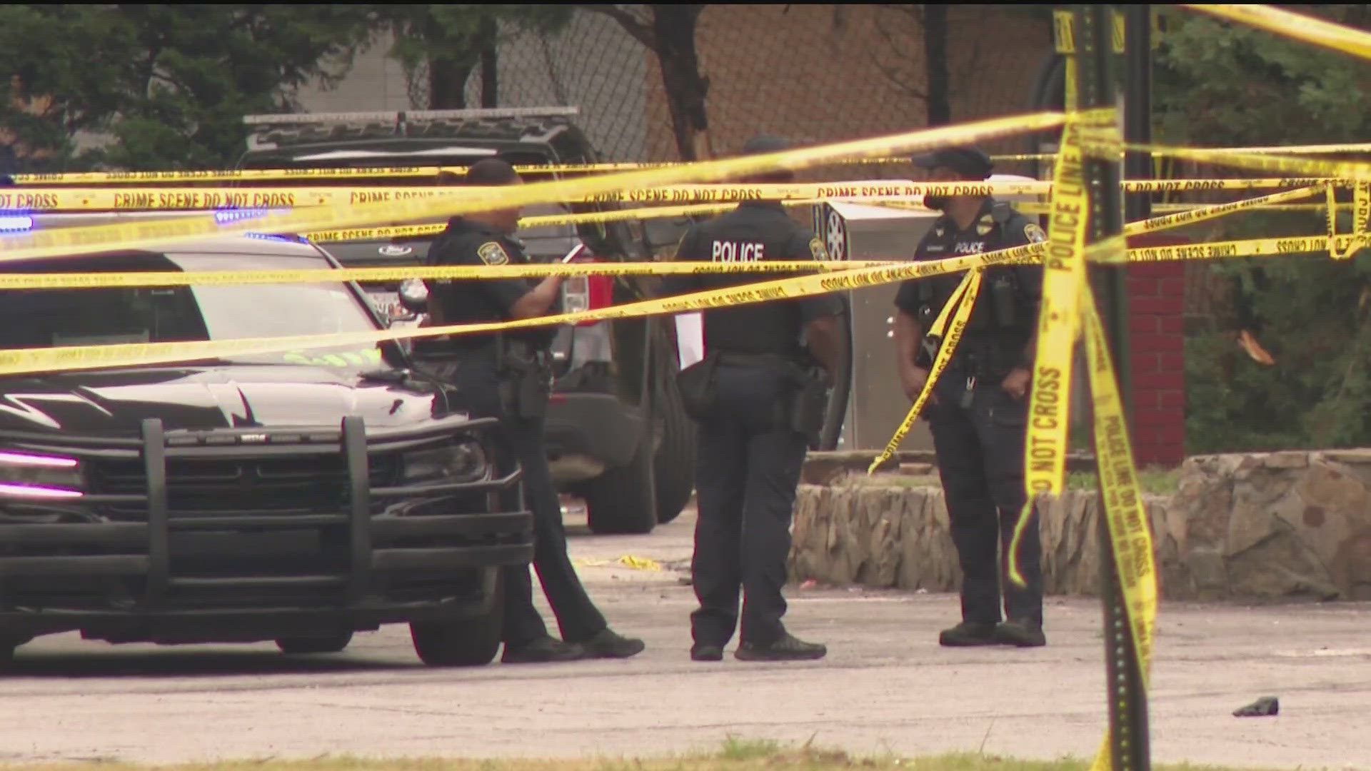 Search for suspect still ongoing after deputy shot in Downtown Atlanta ...