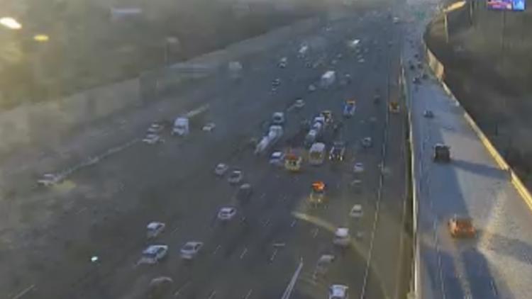 I 75 South traffic Cobb County tanker stopped blocking lanes | 11alive.com