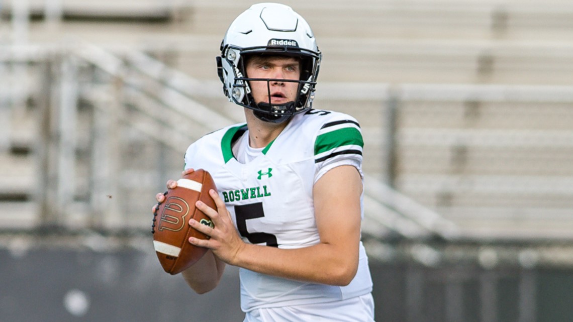 Family announces funeral plans for Roswell High star quarterback