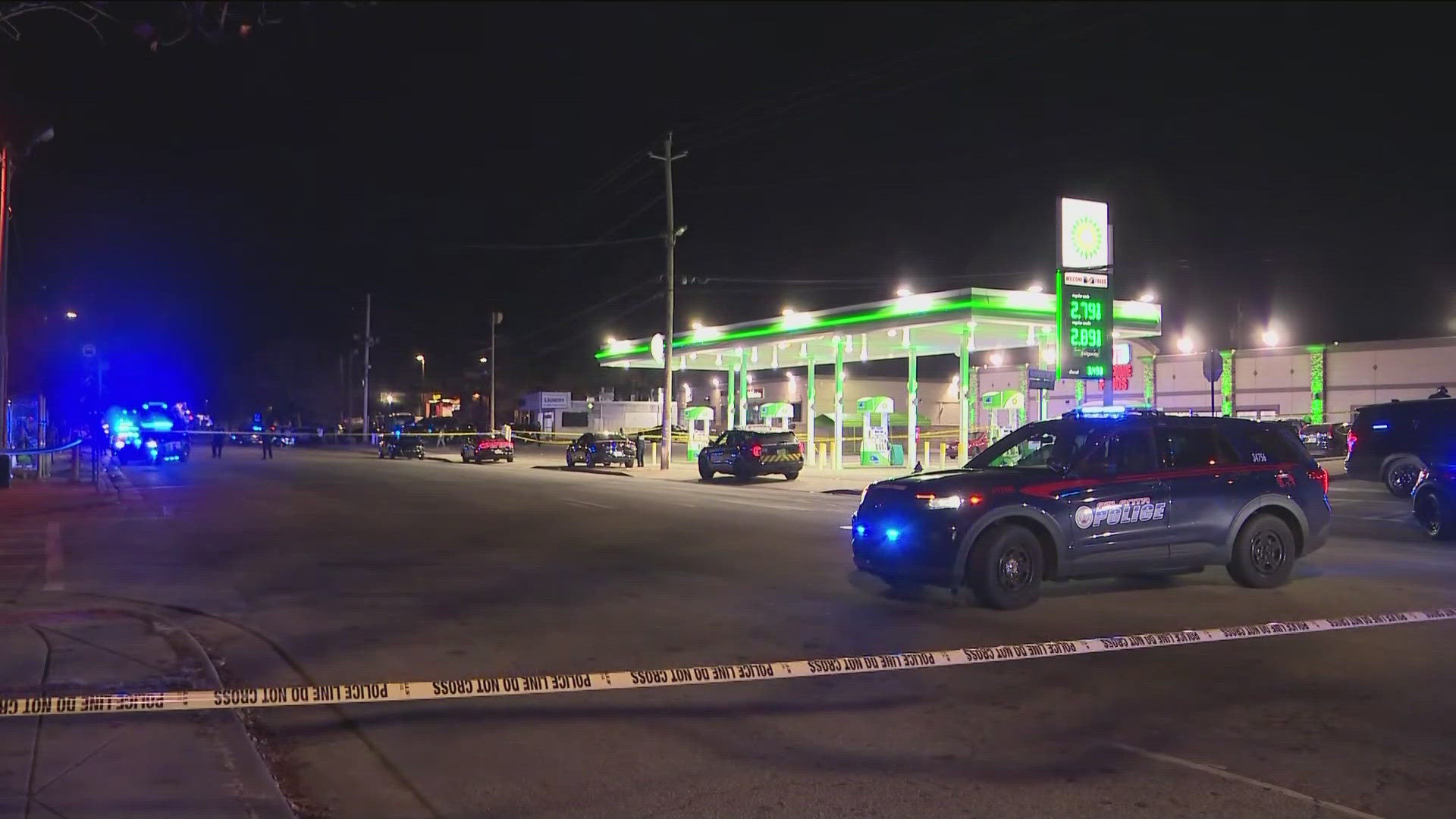 Police investigating deadly shooting at Campbellton Road gas station ...