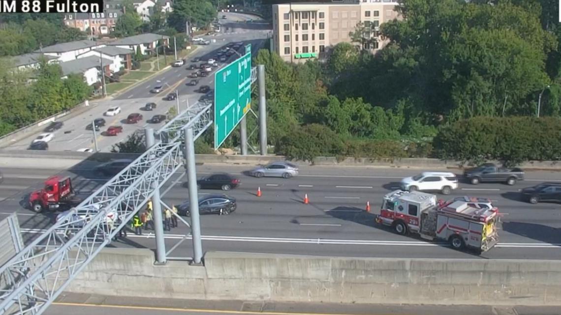 I 85 traffic Buckhead Atlanta multiple lanes closed | 11alive.com