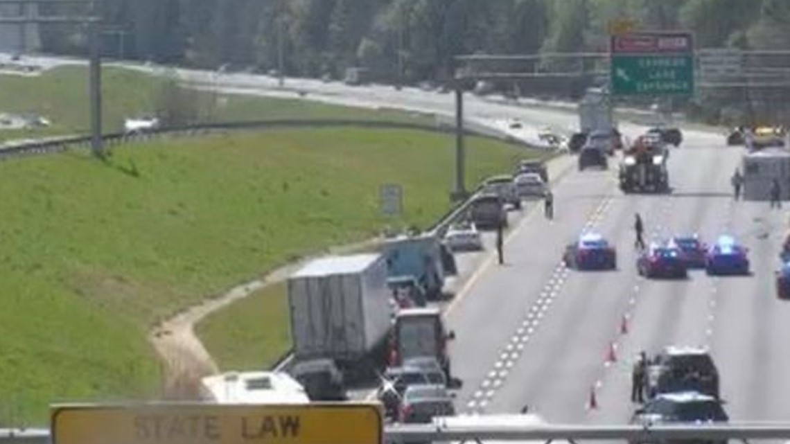 I 85 traffic overturned tractor trailer near Suwanee | 11alive.com