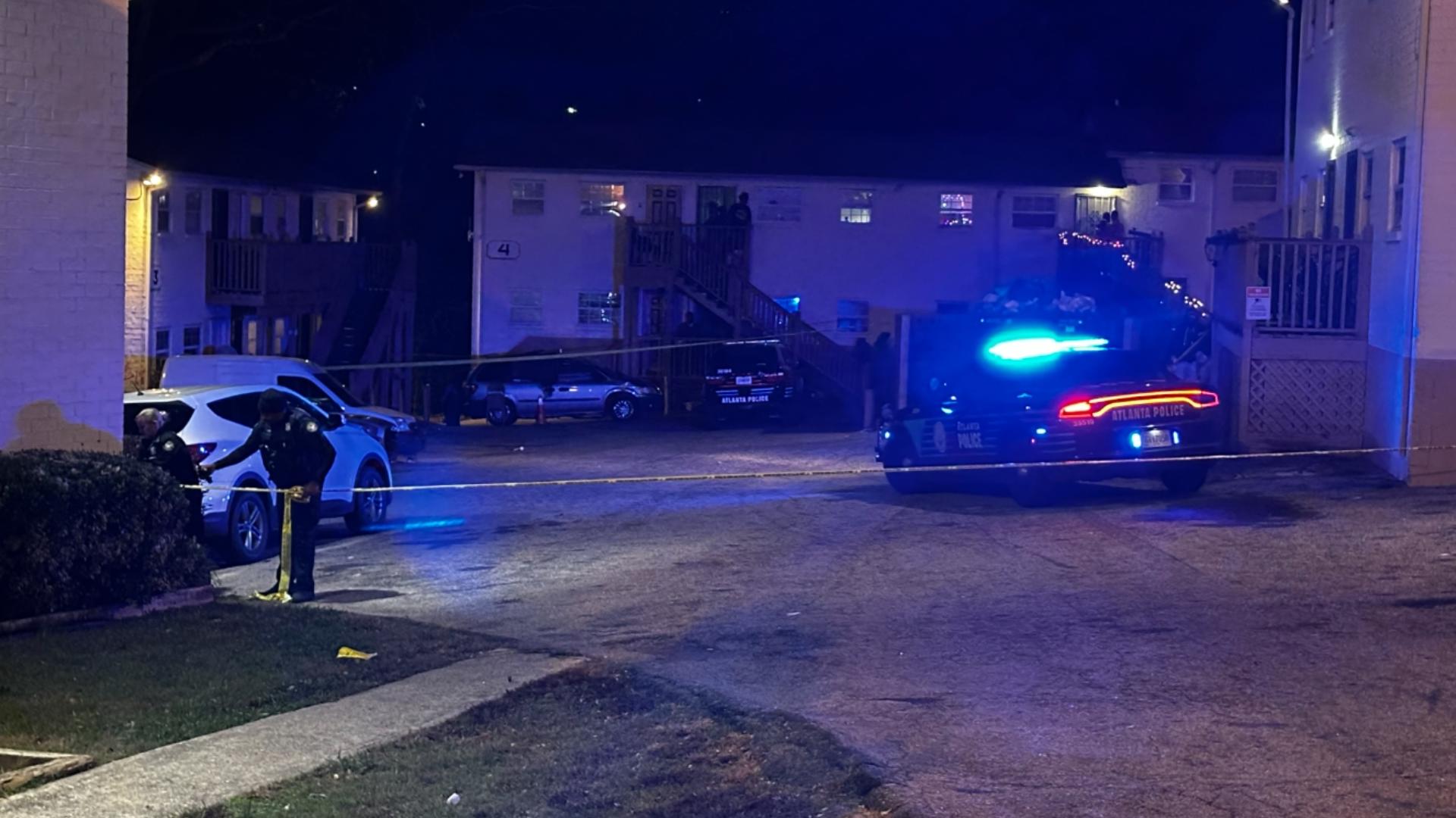 Person shot and killed at apartment complex in Atlanta, police say ...