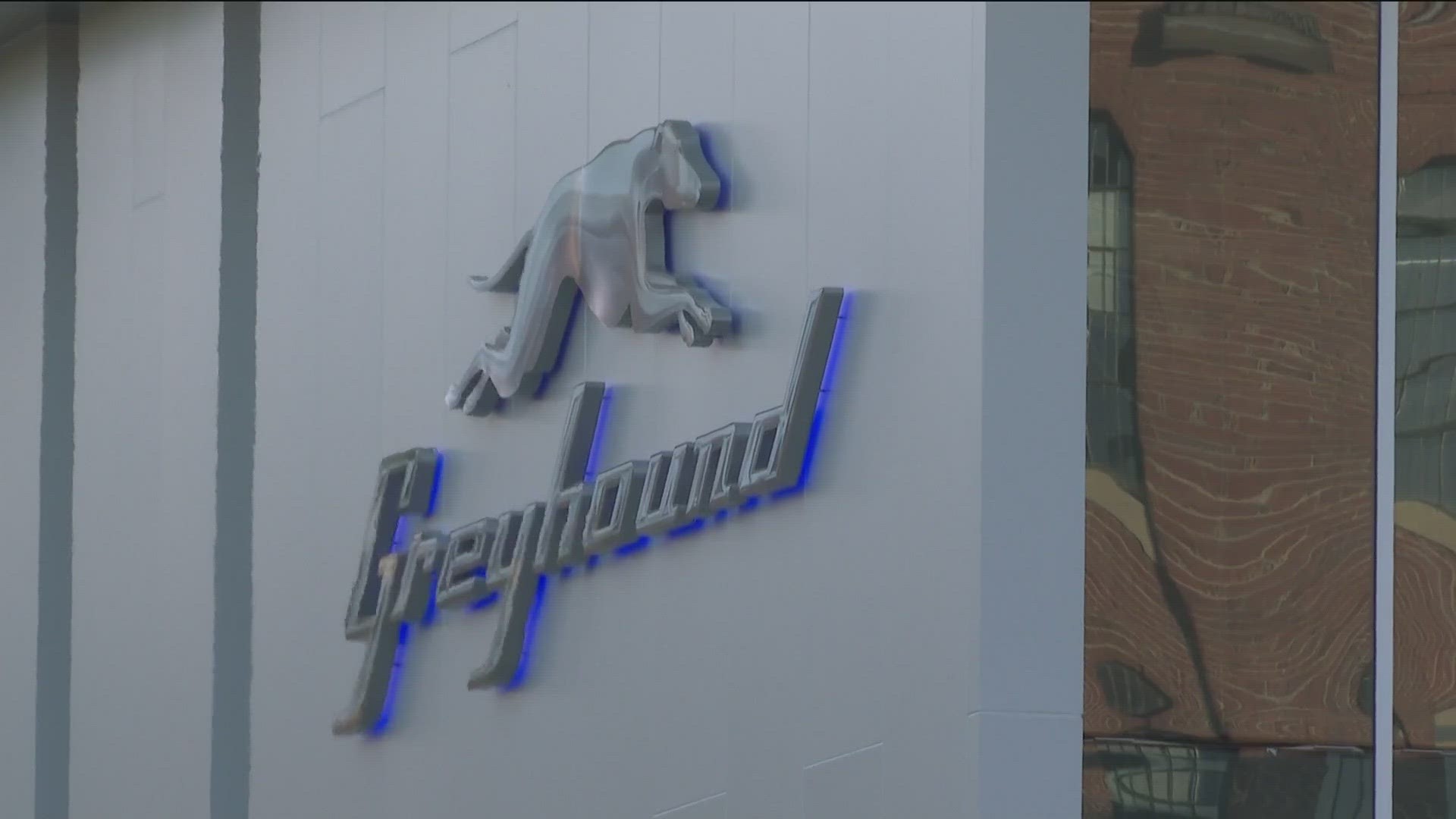 Atlanta Police involved in shooting at Greyhound bus station with
