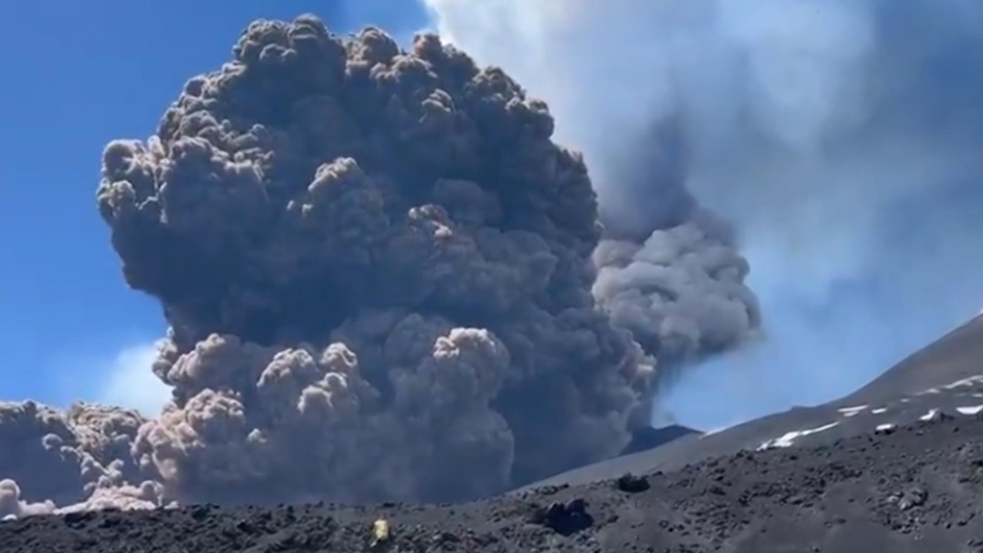Video via CNN Newsource/X/@aurelienpouzin.