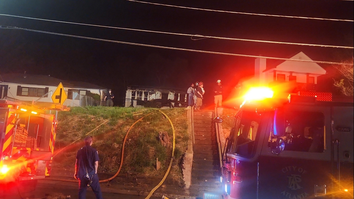 Atlanta house fire on MLK Jr. Drive | 11alive.com