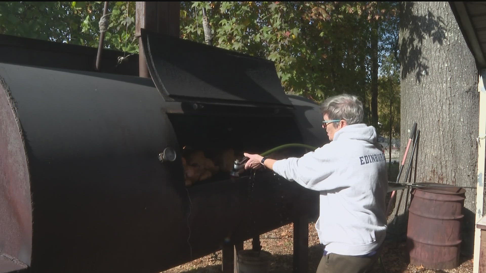 The free Thanksgiving feast starts at 11:30 a.m. and ends at 2:30 p.m.