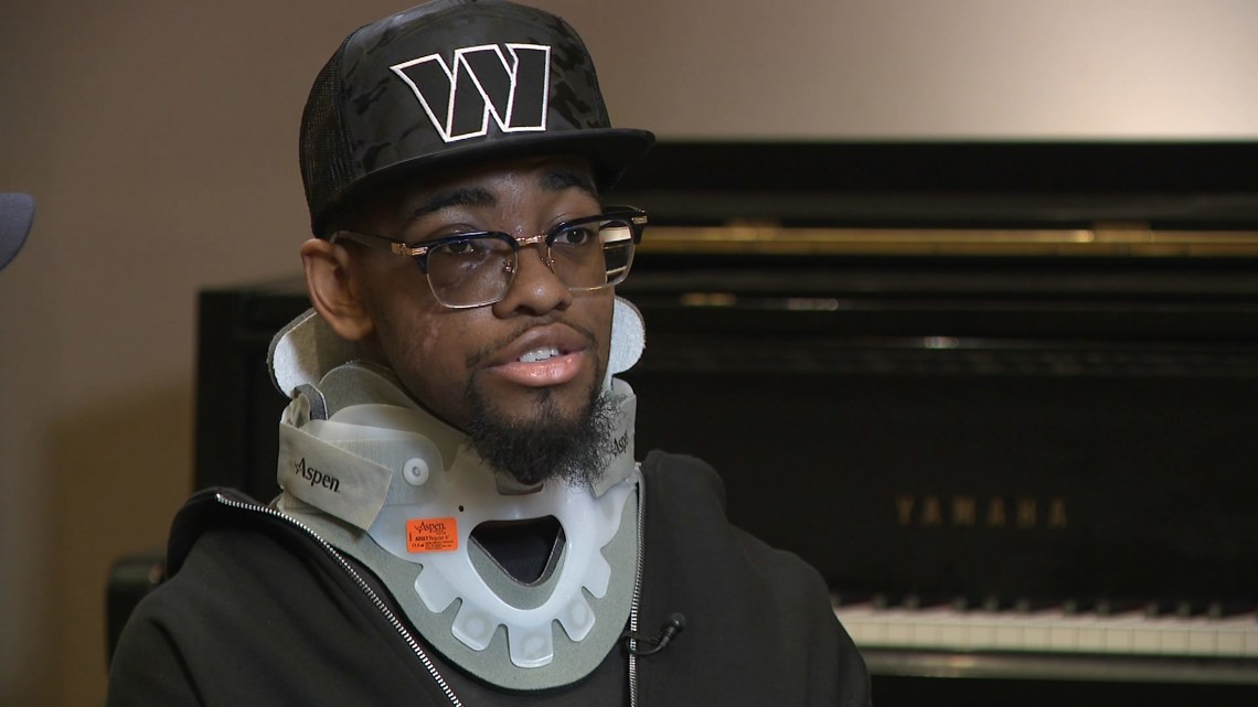 El sobreviviente del tornado Malachi Chaney desafía las probabilidades de recuperación El sobreviviente del tornado Malachi Chaney desafía las probabilidades de recuperación
