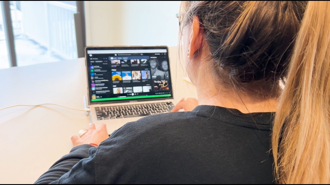 Cut Subscriptions Cut your subscriptions to save money | Consumer Reports | 11alive.com