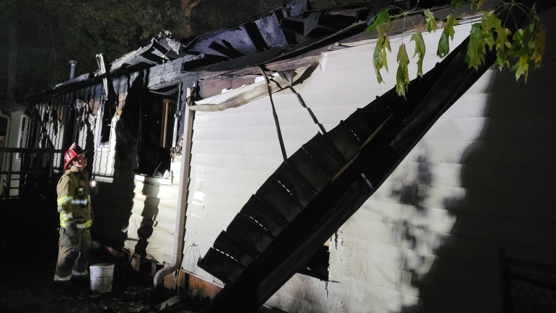 Deadly Snellville house fire Officials