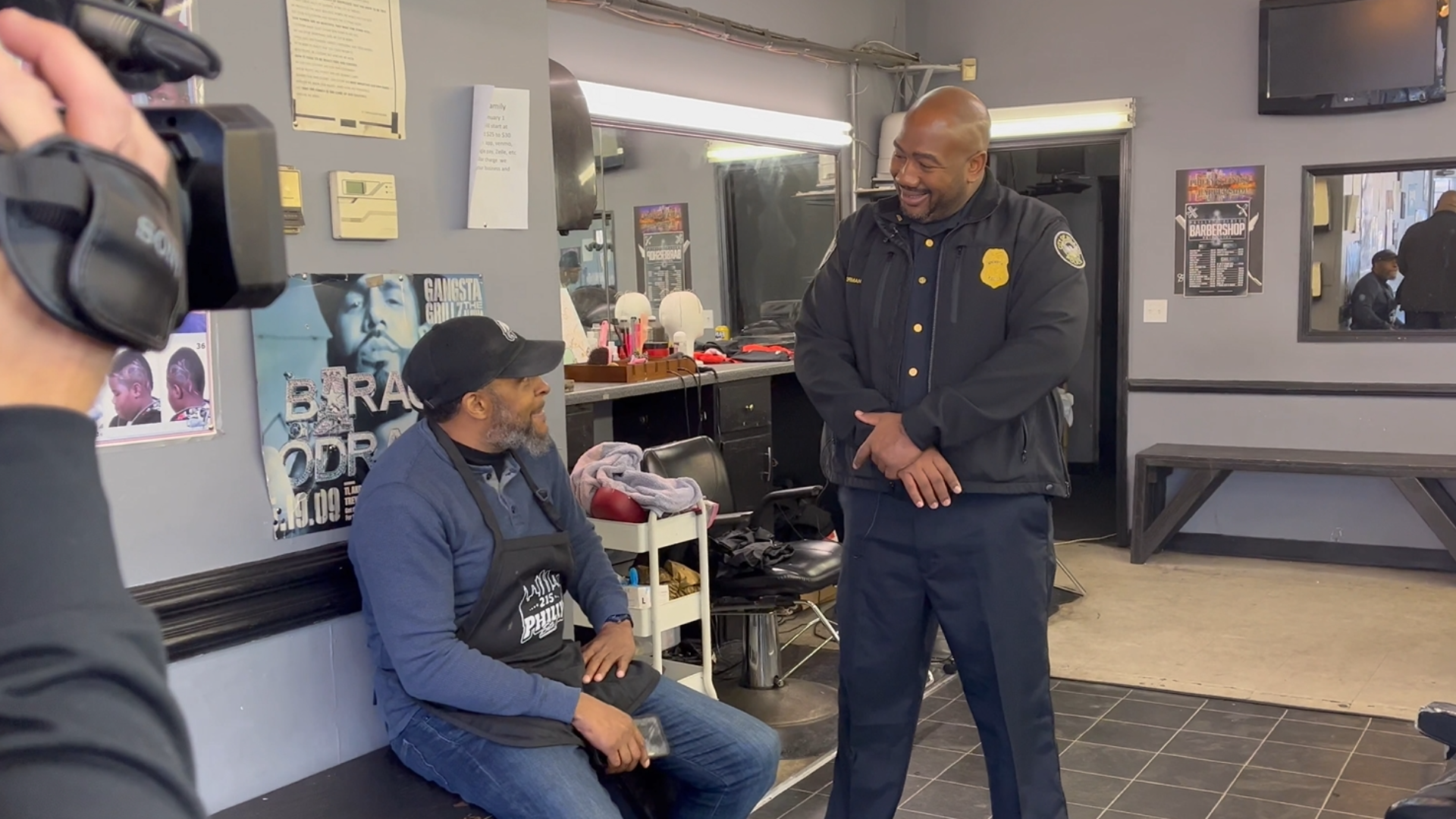How one APD officer forms relationships to keep community safe ...