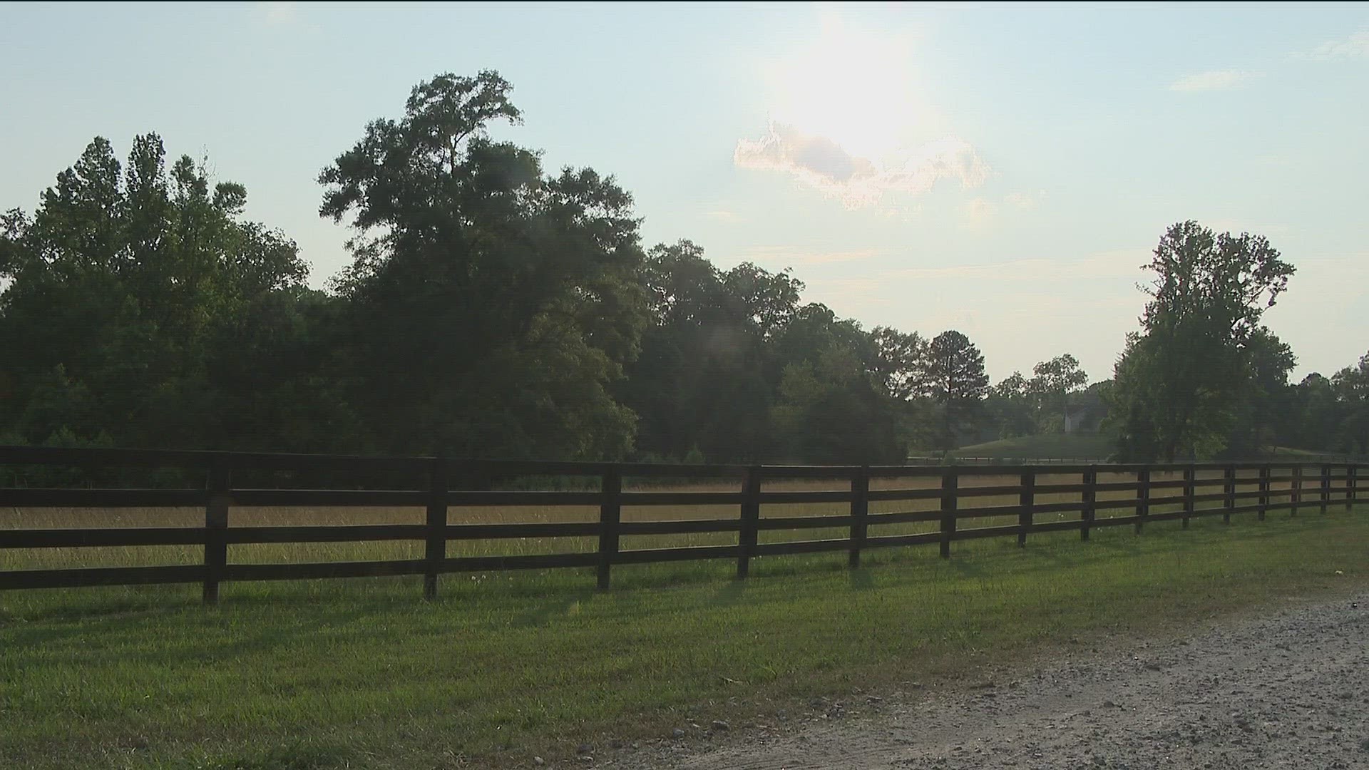 The metro Atlanta community is preparing to welcome one of the largest sound stages in the country.