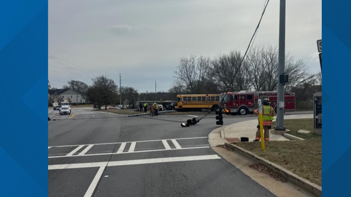 School bus trainee hits utility pole in Cobb: sheriff | 11alive.com