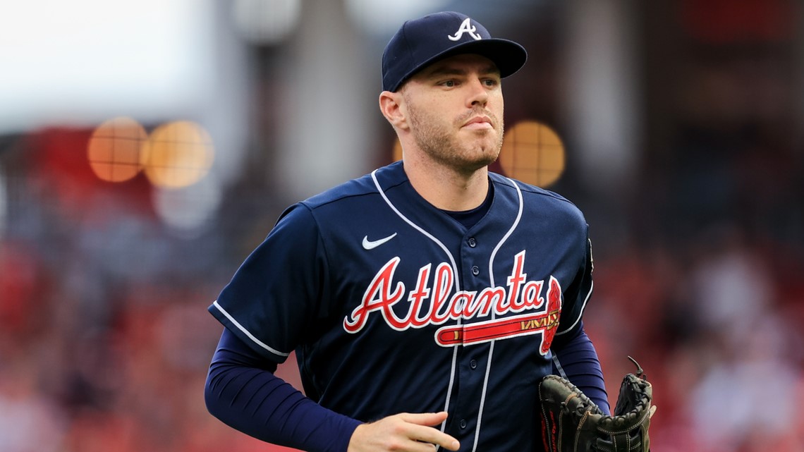 Freddie Freeman introduced with Dodgers: First baseman on contract talks  with Braves, more in press conference 