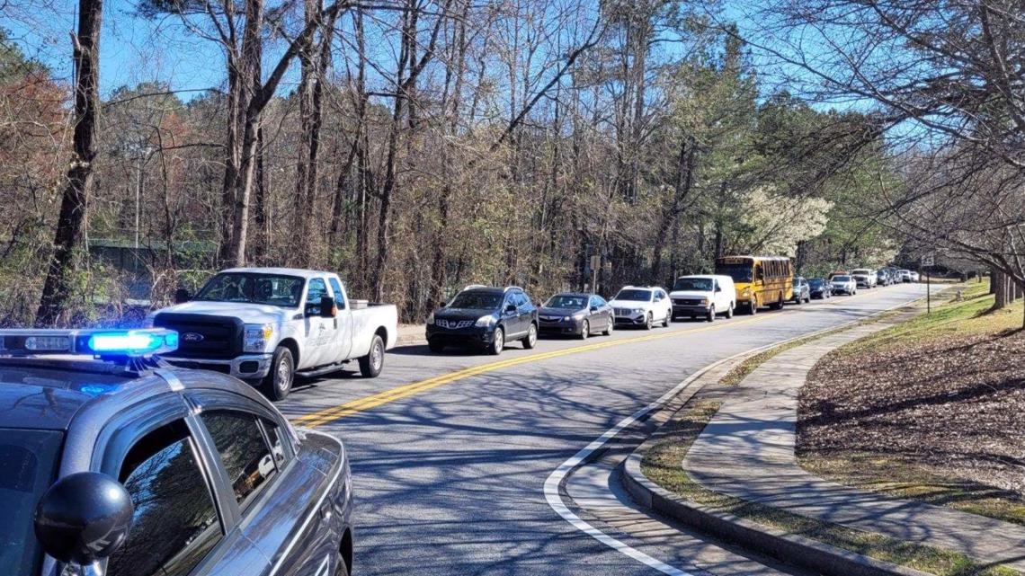 Lilburn traffic | Railroad crossing closings delay, city responds - Vimarsana News