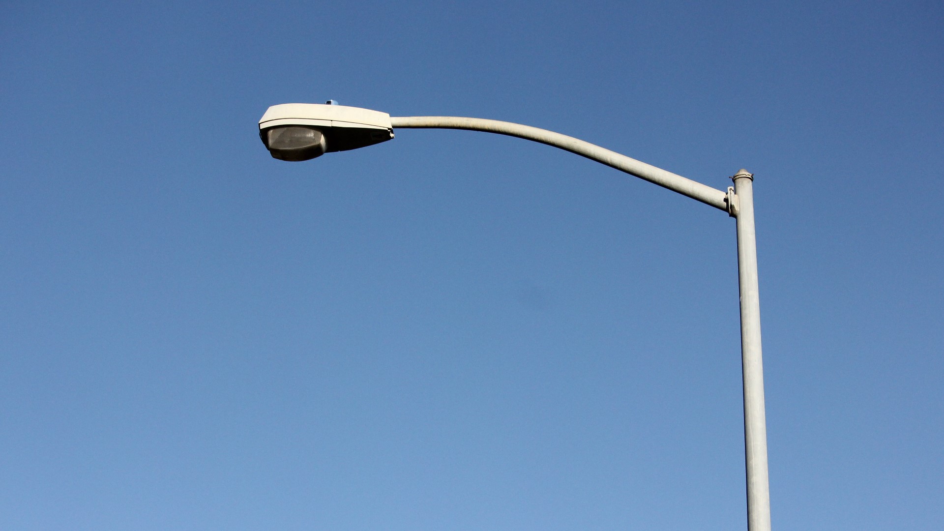 The city said the new partnership will aim to replace nearly 2,000 light fixtures citywide.