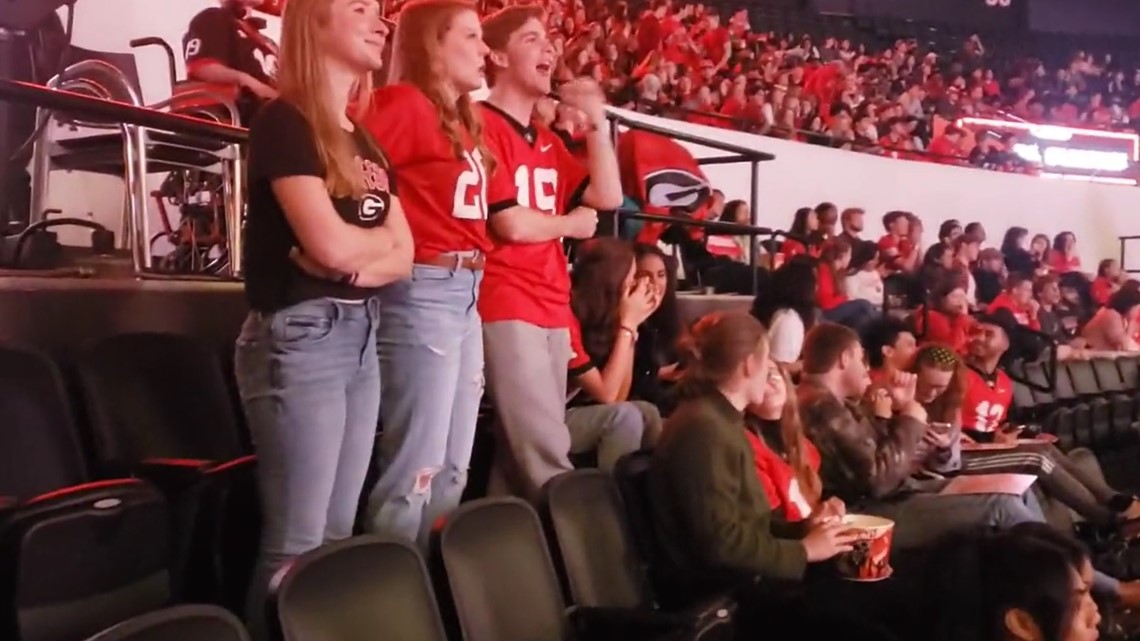 Thousands of students fill Stegeman Coliseum for Georgia Bulldogs watch  party