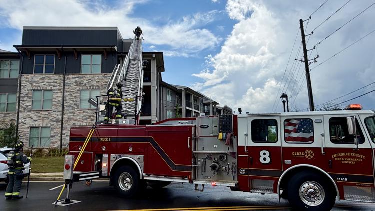 Fire crews battle fire at Cherokee County apartment complex