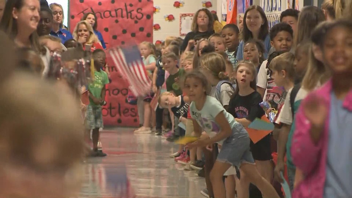 Mr. John Day at Sand Hill Elementary | 11alive.com